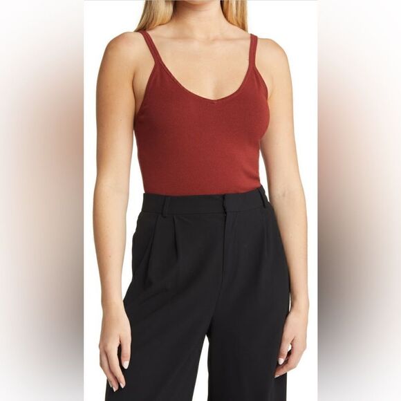 Halogen strappy sweater tank size M - Picture 2 of 12